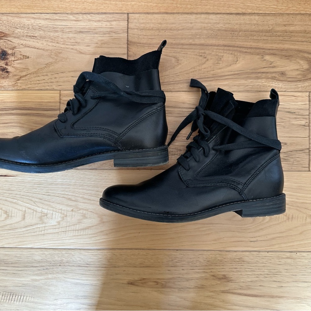 London Fog Black Ankle Booties with Urban Style